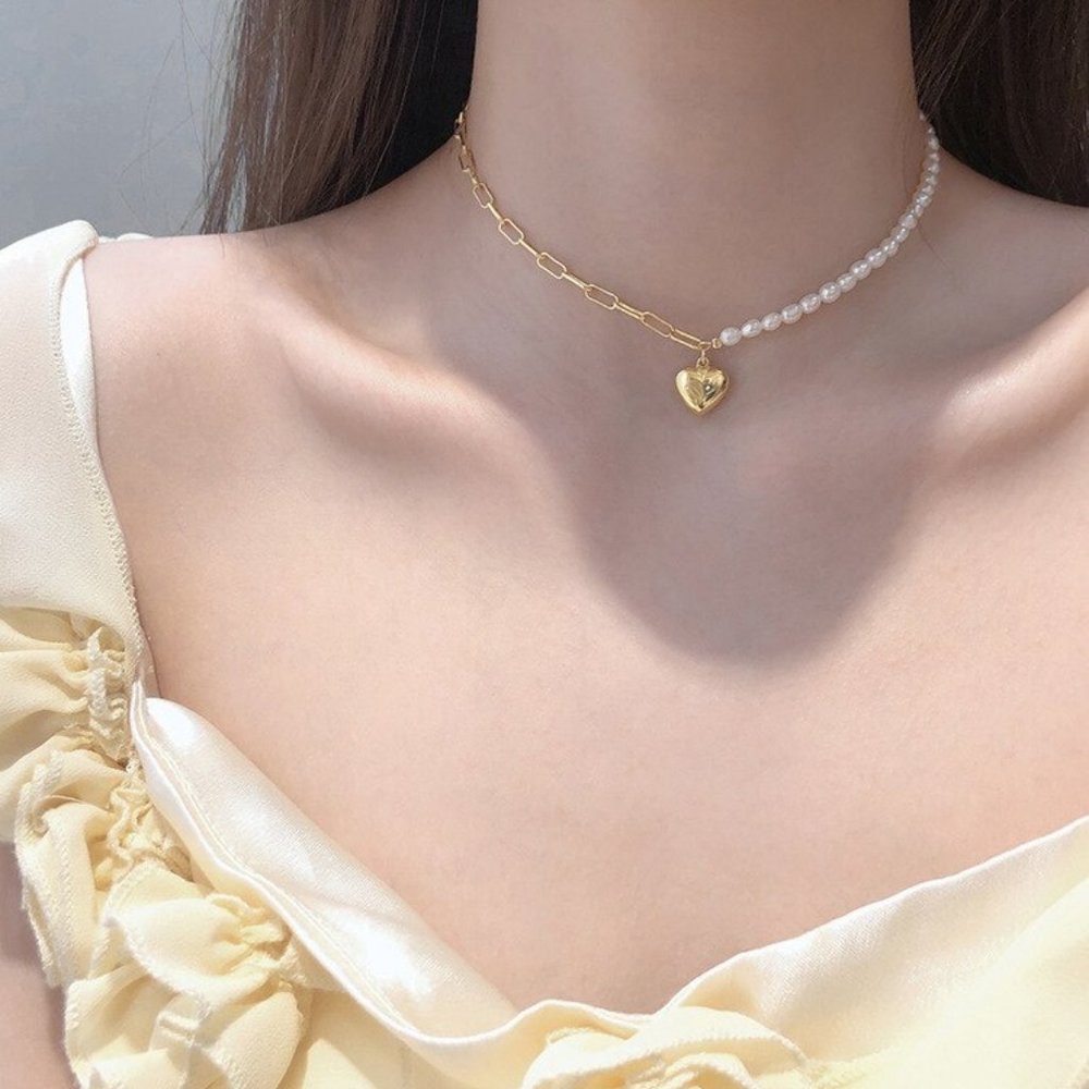 *NEW Yellow Gold Pearl Heart Link Chain Necklace - Picture 5 of 8